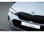BMW 3-Serie Sedan 330e Aut. 292PK | M-Sportpakket Pro | Panoramadak | Harman Kardon | M-Sport Remsysteem | Elektrisch Verstelbare Voorstoelen | Keyless | Achteruitrijcamera |