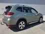 Subaru Forester 2.0i e-BOXER First Edition Automaat | Lage Kilometerstand | Trekhaak | All Season Banden | Elek. Schuif/Kantel Dak | Apple Carplay & Android Auto | Climate Control | 18" LM Velgen