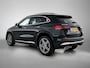 Mercedes-Benz GLA 250 e AMG Plug-In Hybride | Pepper Red Leder | Distronic |Memory | 360 gr Camera | Head up Displ. | Stuur En stoelverwarming | Inclusief 24 maanden Mercedes-Benz Certified garantie voor Europa.