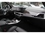 BMW X7 M60i xDrive 6p. / BTW / Full PPF / NL Auto! / Full option! / Trekhaak / Panoramadak / 360Camera / Head-up / Luxe Leder / Skylounge / Bowers & Wilkens / 23'' / Softclose / Luchtvering / Carbon intr. / Stoelve