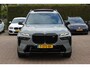 BMW X7 M60i xDrive 6p. / BTW / Full PPF / NL Auto! / Full option! / Trekhaak / Panoramadak / 360Camera / Head-up / Luxe Leder / Skylounge / Bowers & Wilkens / 23'' / Softclose / Luchtvering / Carbon intr. / Stoelve