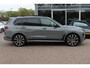 BMW X7 M60i xDrive 6p. / BTW / Full PPF / NL Auto! / Full option! / Trekhaak / Panoramadak / 360Camera / Head-up / Luxe Leder / Skylounge / Bowers & Wilkens / 23'' / Softclose / Luchtvering / Carbon intr. / Stoelve