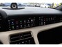 Porsche Taycan 4S Performance 84 kWh / Porsche Approved 04-2027 / SoH 92,3% / Panoramadak / 360Camera / Passenger Display / Luchtvering / Bose / 20'' / Adaptieve Stoelen / Sportchrono / Stoelventilatie+verwarming 4x / Dodehoek /