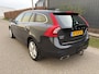 Volvo V60 2.4 D6 AWD Plug-In Hybrid Summum / DEALER ONDERHOUDEN / AUTOMAAT / SCHUIFDAK