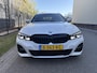 BMW 3-Serie Touring 330i xDrive High Executive / AUTOMAAT / M-PAKKET / LEER / NAVI / CRUISE / 119dkm!