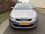 Peugeot 308 SW 1.2 PureTech Allure / PANORAMADAK / NAVI / CRUISE