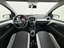 Toyota Aygo 1.0 VVT-i x-play Stoelverwarming AppleCarplay/AndroidAuto Airco Dab Isofix Bluetooth Elek.Ramen/Spiegels Usb-aansluiting Wegenbelasting 24,- p.m.