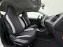 Toyota Aygo 1.0 VVT-i x-play Stoelverwarming AppleCarplay/AndroidAuto Airco Dab Isofix Bluetooth Elek.Ramen/Spiegels Usb-aansluiting Wegenbelasting 24,- p.m.
