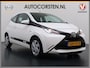 Toyota Aygo 1.0 VVT-i x-play Stoelverwarming AppleCarplay/AndroidAuto Airco Dab Isofix Bluetooth Elek.Ramen/Spiegels Usb-aansluiting Wegenbelasting 24,- p.m.