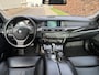 BMW 5-Serie Touring 528xi High Executive / AUTOMAAT / PANORAMADAK/ HEAD UP / SOFTCLOSE / 156dkm!