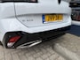 Peugeot e-308 SW GT Avantage EV 54 kWh | Nieuwe Auto | Tot 8 jaar Garantie | Tot 420 Km WLTP | Alcantara Executive Pack | 360 Graden Camera | Navigatie | Stoelverwarming & Massage | Warmtepomp | Draadloze Telefoonlader | Keyless Entry | Elektrische Kofferklep | 18" Lichtmetalen Velgen | Climate Control | Adaptieve Cruise Control met Drive Assist | Full LED Verlichting |