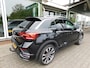Volkswagen T-Roc 1.5TSI 150PK R-LINE! All-in Prijs! Trekhaak!