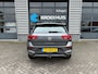 Volkswagen T-Roc 1.5 TSI 150 pk Style | Trekhaak | Apple Carplay | Climatronic | Navigatie | Led verlichting | Achteruitrij camera |
