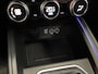 Renault Clio 1.0 TCe Intens LED | Carplay | Rondomzicht camera | Stoelverwarming |