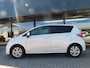 Toyota Verso-S 1.3 VVT-i Aspiration Ecc Pano Camera Trekhaak 2011