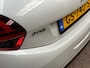 Peugeot 208 1.2 PureTech GT-line Automaat (NAVIGATIE, PARELMOER, CLIMATE, LEDER, PARKEERSENSOREN, SPORTSTOELEN, CRUISE, NIEUWE APK, NIEUWSTAAT)