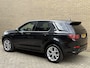 Land Rover Discovery Sport 1.5 P300e R-Dynamic S | Meridian | Navigatie | Cruise control | Lane assist | Camera | Lederen bekleding | Stoelverwarming | Elektrisch verstelbare stoelen | Apple CarPlay / Android Auto | DAB | LED | 20 inch velgen | Elektrische achterklep | Dealeronderhouden
