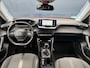 Peugeot 2008 1.2 PureTech Allure Pack | Navigatie | Camera | Adaptive Cruise Control | Stoelverwarming | Lage kilometerstand!