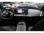 BMW iX xDrive50 High Executive 112 kWh / SOH 97,2% / Trekhaak / Panoramadak / Camera / Leder / 22'' / Luchtvering / Softclose / Harman Kardon / Apple CarPlay / Stoelverwarming / DAB / Dodehoek / ACC
