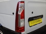 Renault Master T33 2.3 dCi 135PK L2H2 BPM VRIJ! Airco Cruise control Parkeersensoren Navigatie Trekhaak Prijs