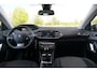 Peugeot 308 1.2 PureTech Blue Lease | Platinum Grey Metallic | AppleCarplay/Cruise/LED/Navi/Trekhaak - Nieuwstaat!