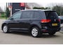 Volkswagen Touran 1.6 TDI Automaat 116 PK SCR Comfortline BNS, Trekhaak, Adap. Cruise Control, Massage, Camera