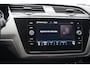 Volkswagen Touran 1.6 TDI Automaat 116 PK SCR Comfortline BNS, Trekhaak, Adap. Cruise Control, Massage, Camera