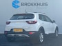 Kia Stonic 1.0 T-GDi MHEV DynamicLine 6-bak 112PK | Trekhaak | Luxe Stof | Glans Exterieur | Achteruitrijcamera + Sensor Achter | Airco | Adaptieve Cruise Control | Start/Stop | ESP | AEB | ASR | ABS | Rijstrook correctie | Bluetooth | LED | 15" LMV