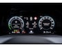 Volkswagen Golf Life Edition eHybrid | 'App-Connect' draadloze smartphone integratie | Achterbank in ongelijke delen neerklapbaar incl. middenarmsteun en doorlaadmogelijkheid | Afstandscontrolesysteem (Front Assist)