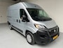 Fiat Ducato Automaat 30 2.3 MultiJet 140pk euro6 L2H2 3Persoons Airco Navigatie Trekhaak Zilvergrijs Metallic RIJKLAARPRIJS!