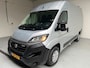 Fiat Ducato Automaat 30 2.3 MultiJet 140pk euro6 L2H2 3Persoons Airco Navigatie Trekhaak Zilvergrijs Metallic RIJKLAARPRIJS!