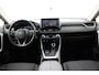 Toyota RAV4 2.5 Hybrid AWD First Edition | Verwarmde Voorruit en Stoelen | Keyless Entry | Dodehoek Detectie | Elektrisch bedienbare Achterklep | Navigatie | Parkeersensoren Rondom |