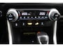 Toyota RAV4 2.5 Hybrid AWD First Edition | Verwarmde Voorruit en Stoelen | Keyless Entry | Dodehoek Detectie | Elektrisch bedienbare Achterklep | Navigatie | Parkeersensoren Rondom |