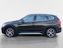 BMW X1 sDrive18i High Executive | Achteruitrijcamera | Lederen bekleding | Head Up Display | Stoelverwarming | Elektr. Achterklep | 12 maanden garantie! |