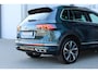 Volkswagen Tiguan 1.4 TSI eHybrid 245PK | 3 x R-LINE | PANO | IQ LED MATRIX | CARPLAY | VIRTUAL | TREKHAAK | BOMVOL!