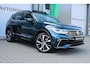 Volkswagen Tiguan 1.4 TSI eHybrid 245PK | 3 x R-LINE | PANO | IQ LED MATRIX | CARPLAY | VIRTUAL | TREKHAAK | BOMVOL!