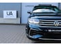 Volkswagen Tiguan 1.4 TSI eHybrid 245PK | 3 x R-LINE | PANO | IQ LED MATRIX | CARPLAY | VIRTUAL | TREKHAAK | BOMVOL!