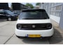 Honda E Advance 17" |Navi|Carplay|PDC V+A|Dodehoek|360 Camera|DAB|Pano|Stuur, stoel en voorruitverwarming|