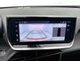 Peugeot e-2008 EV Allure Avantage 54 kWh 156pk Automaat | Navigatie | Camera Voor + Achter | Adaptieve Cruise Control | Climate Control | 17"LMV | LED | Dodehoekdetectie | Apple Carplay/Android Auto |