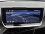 Peugeot e-2008 EV Allure Avantage 54 kWh 156pk Automaat | Navigatie | Camera Voor + Achter | Adaptieve Cruise Control | Climate Control | 17"LMV | LED | Dodehoekdetectie | Apple Carplay/Android Auto |