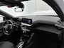 Peugeot e-2008 EV Allure Avantage 54 kWh 156pk Automaat | Navigatie | Camera Voor + Achter | Adaptieve Cruise Control | Climate Control | 17"LMV | LED | Dodehoekdetectie | Apple Carplay/Android Auto |