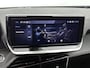 Peugeot e-2008 EV Allure Avantage 54 kWh 156pk Automaat | Navigatie | Camera Voor + Achter | Adaptieve Cruise Control | Climate Control | 17"LMV | LED | Dodehoekdetectie | Apple Carplay/Android Auto |