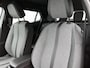 Peugeot e-2008 EV Allure Avantage 54 kWh 156pk Automaat | Navigatie | Camera Voor + Achter | Adaptieve Cruise Control | Climate Control | 17"LMV | LED | Dodehoekdetectie | Apple Carplay/Android Auto |
