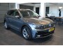 Volkswagen Tiguan 1.4 TSI ACT R-LINE navi clima camera led trekhaak 150 pk !!
