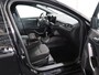 Ford Focus Wagon 1.0 EcoBoost Hybrid ST Line | Elekt. Wegklapbare Trekhaak | Winterpakket | Cruise Control Adaptief | Parkeercamera | Head-Up | Navigatie |