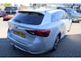 Toyota Avensis Touring Sports 1.8 VVT-i BUSINESS AUTOMAAT AFN-TREKHAAK KEYLESS NAVI HALF-LEDER STOELVERWARMING PRIVACY-GLASS 17"LMV CAMERA