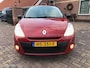 Renault Clio 1.2 Keurige auto Weinig KM !!
