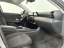 Mercedes-Benz A-klasse 180 Business Solution Nederlands Voertuig | Stoelverwarming |Cruise Control | Lichtmetalen Velgen | Parkeer Assistent | Parkeersensor Voor en Achter