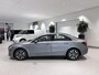 Mercedes-Benz A-klasse 180 Business Solution Airco | Autonomous Emergency Braking | Cruise Control | Keyless Start | LED Koplampen | Lichtmetalen Velgen 16'' | Parkeer Assistent | Parkeersensor Voor en Achter | Regensensor | Rijstrooksensor | Spraakbediening | Start/Stop Systeem | Voorstoelen Verwarmd | Wifi Voorbereiding