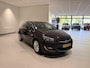 Opel Astra 1.4 Turbo Cosmo Cruise Control | Dodehoek Detectie | Electronic Climate Controle | Hill/Hold Functie | Lederen Stuurwiel | Lichtmetalen Velgen 17'' | Start/Stop Systeem | Regensensor | Extra Getint Glas